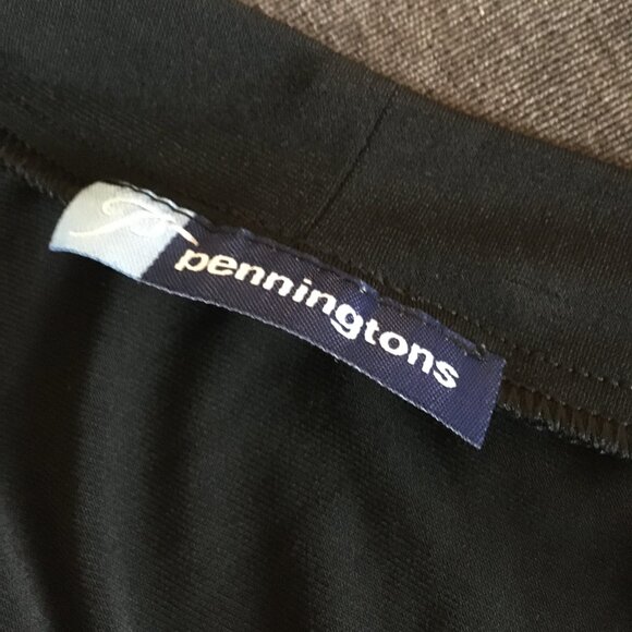 Vintage Canadian Made Penningtons Black 3/4 Sleeve Front Tie Top - Picture 10 of 16